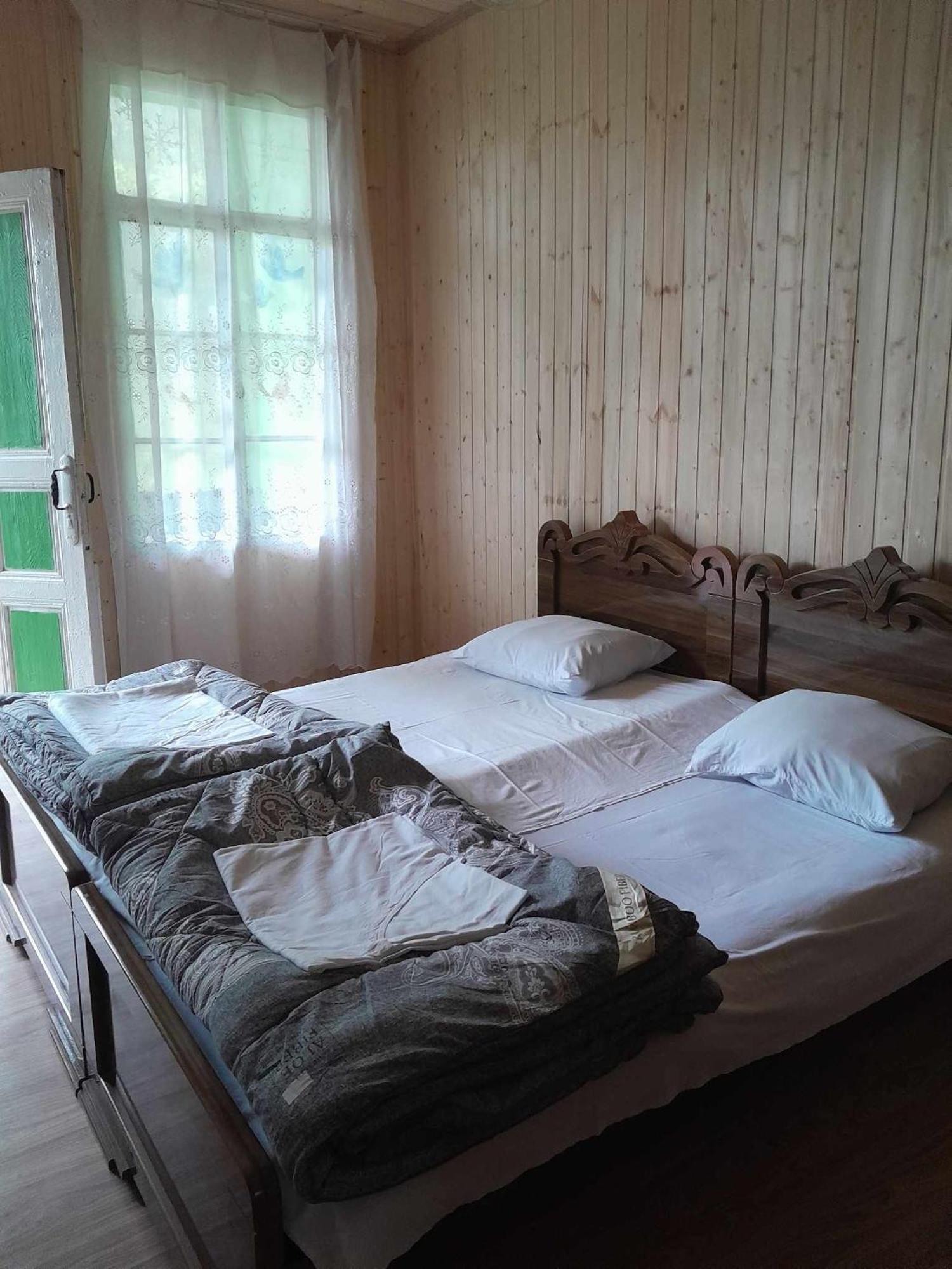 Guest House Guliada Gordi Exterior photo